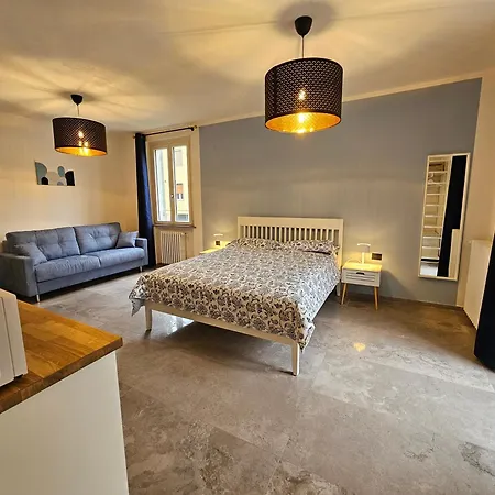 White House 3* Parma