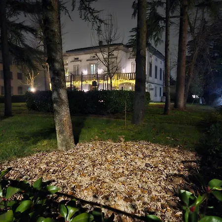White House Parma