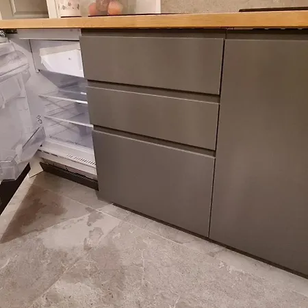 Alojamento de Acomodação e Pequeno-almoço White House 3*