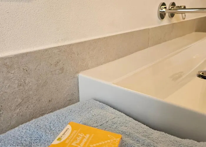 White House Bed & Breakfast