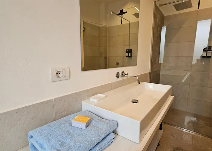 Bed & Breakfast White House 3*