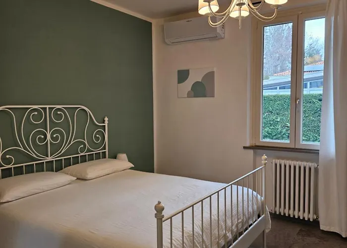 White House Bed & Breakfast 3*