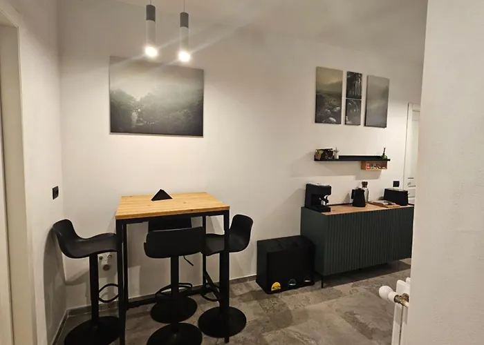 Bed & Breakfast White House 3*