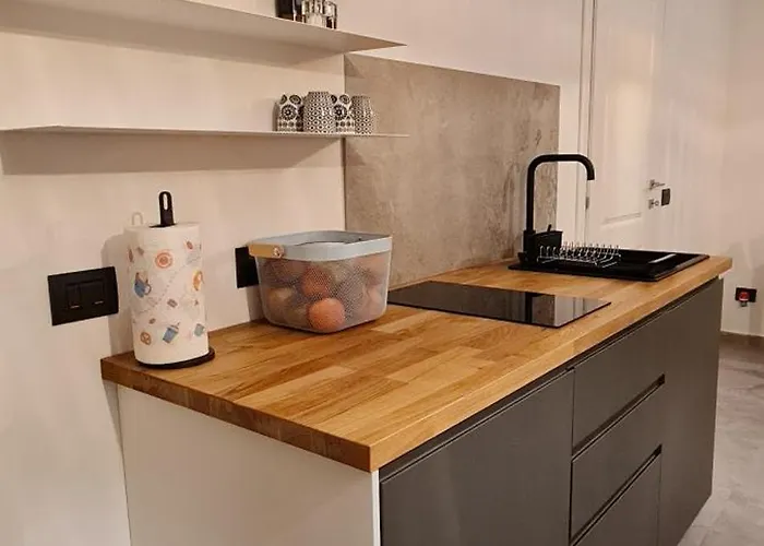 White House Bed & Breakfast